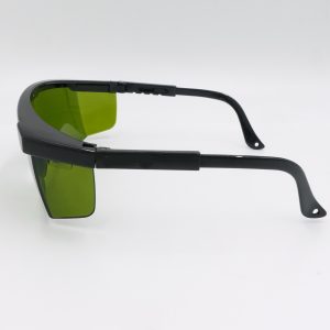統順益(TONSHUNG) scratch resistant safety glasses IR3 Green Lens SA1373IR3