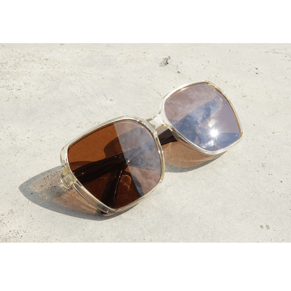SU2106 Casual Big Lens Sunglasses - Image 2